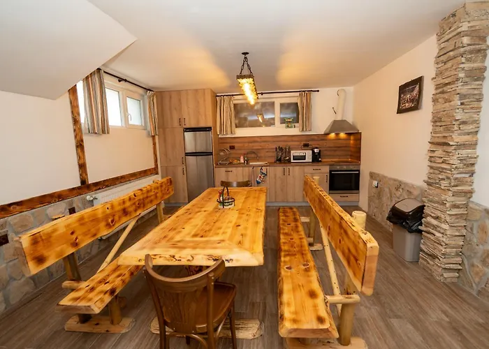 招待所 оскови